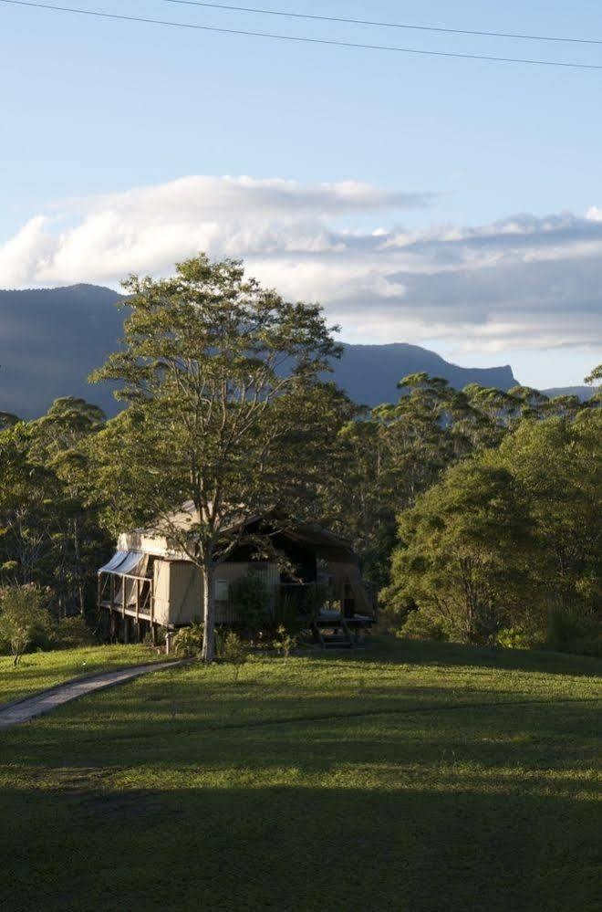 מאונט בורל Silk Pavilions Glamping מראה חיצוני תמונה